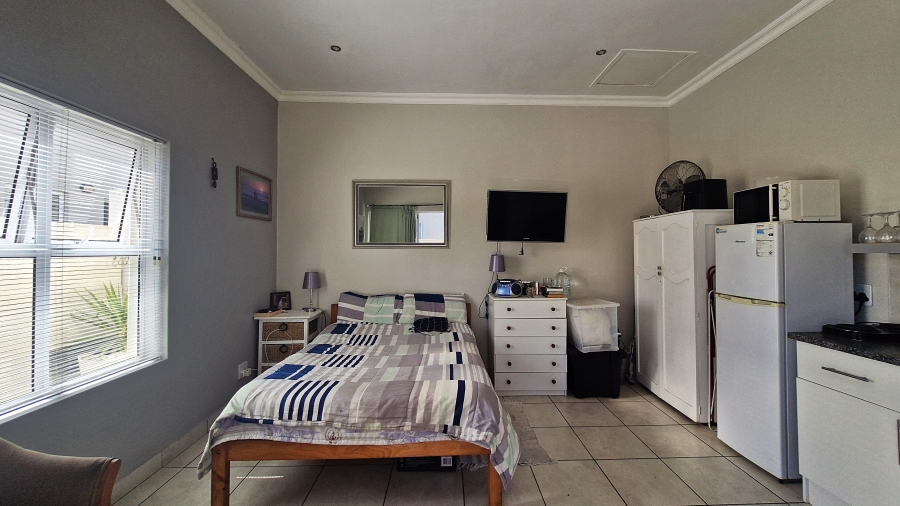 5 Bedroom Property for Sale in Laguna Sands Western Cape